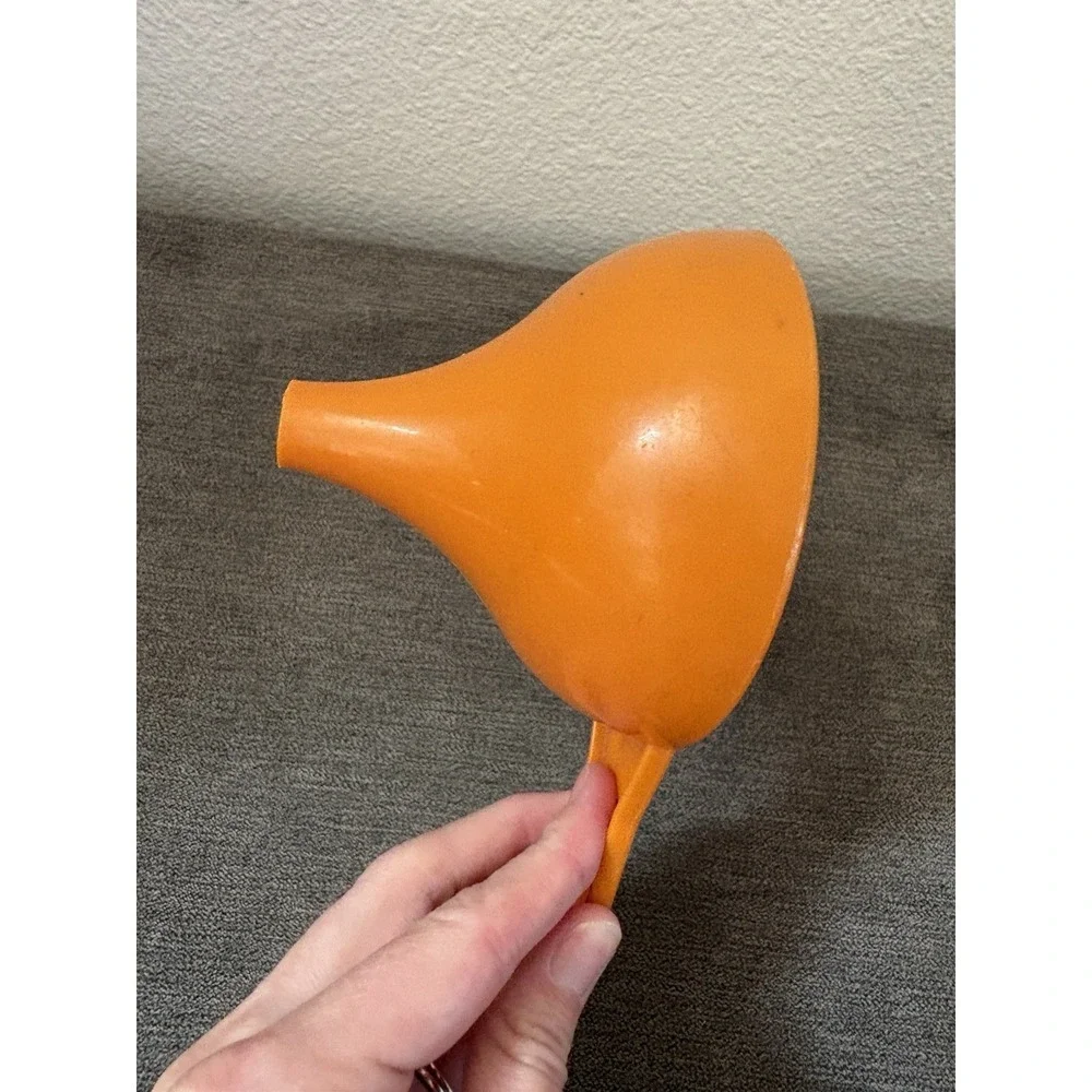 Vintage Tupperware‎ Kitchen Funnel 3.75